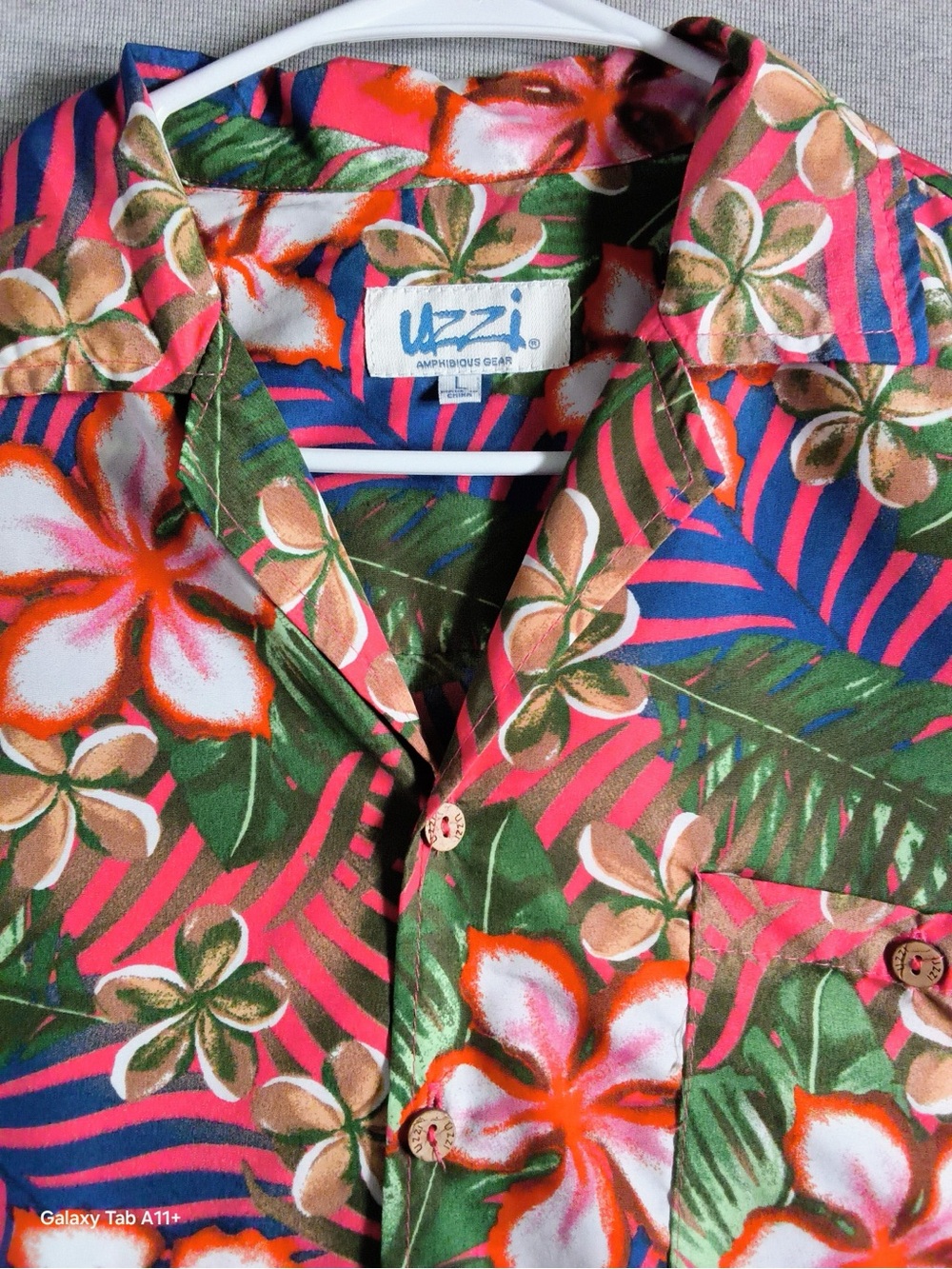 UZZI Men’s Tropical Floral Short Sleeve Shirt - Multicolor Vacation or Summer